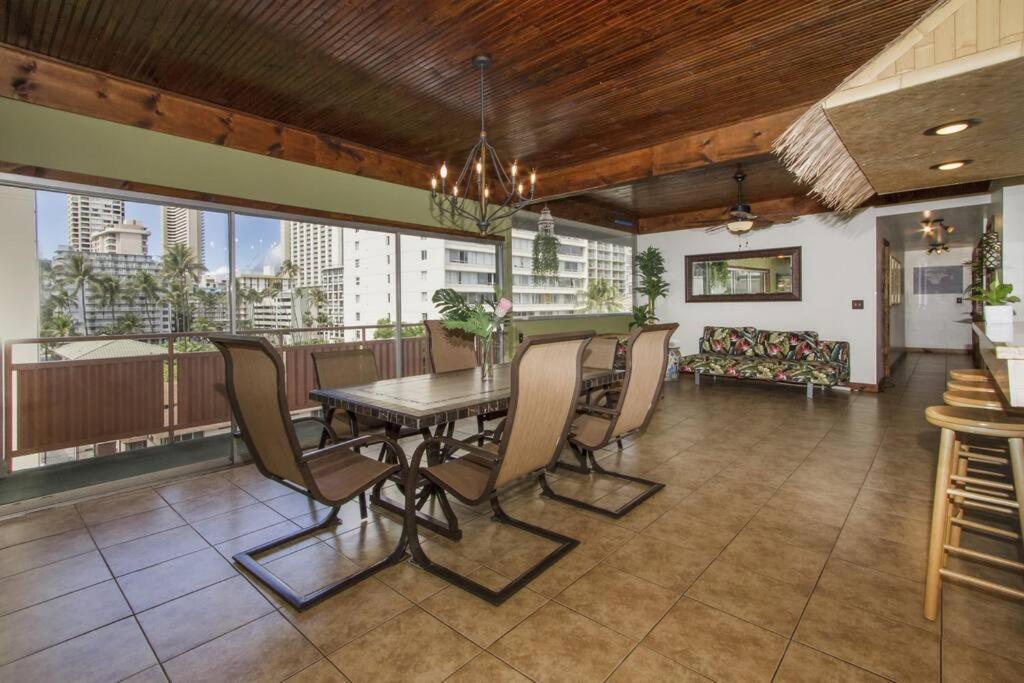 Aparthotel Hawaiian King Honolulu Esterno foto